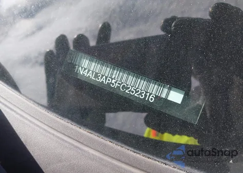 2015 Nissan Altima 2.5 Sl z USA, uszkodzony, nr VIN 1N4AL3AP5FC252316